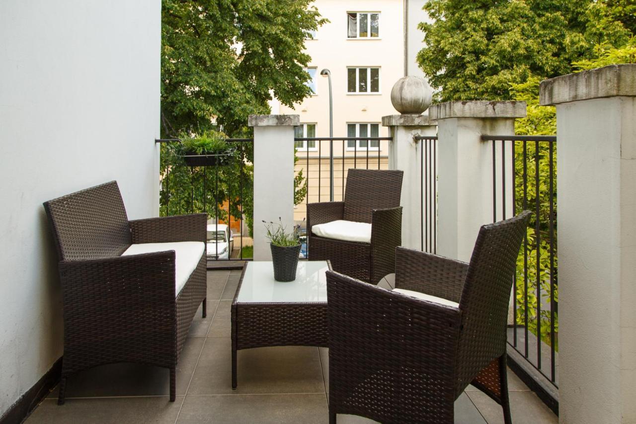 Apartments Villa Whitehouse Ostrava Exterior foto